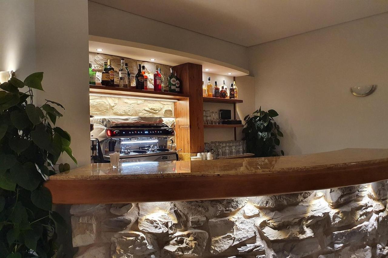 Hotel Azzano Decimo エクステリア 写真