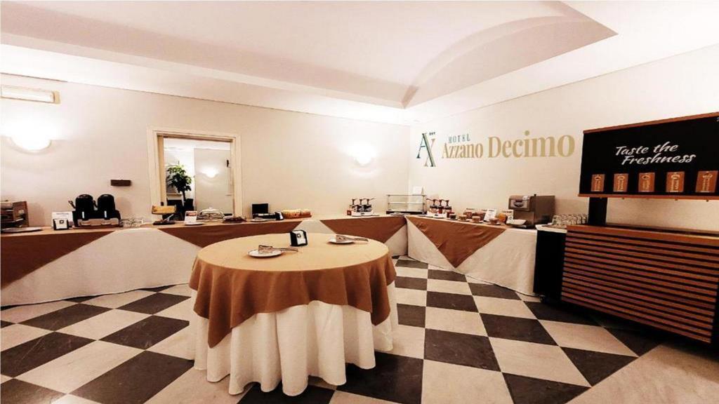 Hotel Azzano Decimo エクステリア 写真